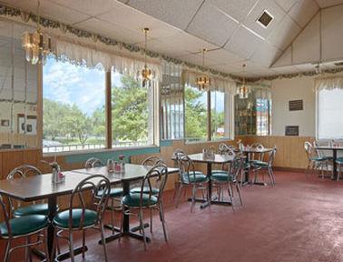 Days Inn By Wyndham Roanoke Civic Center Restaurante foto
